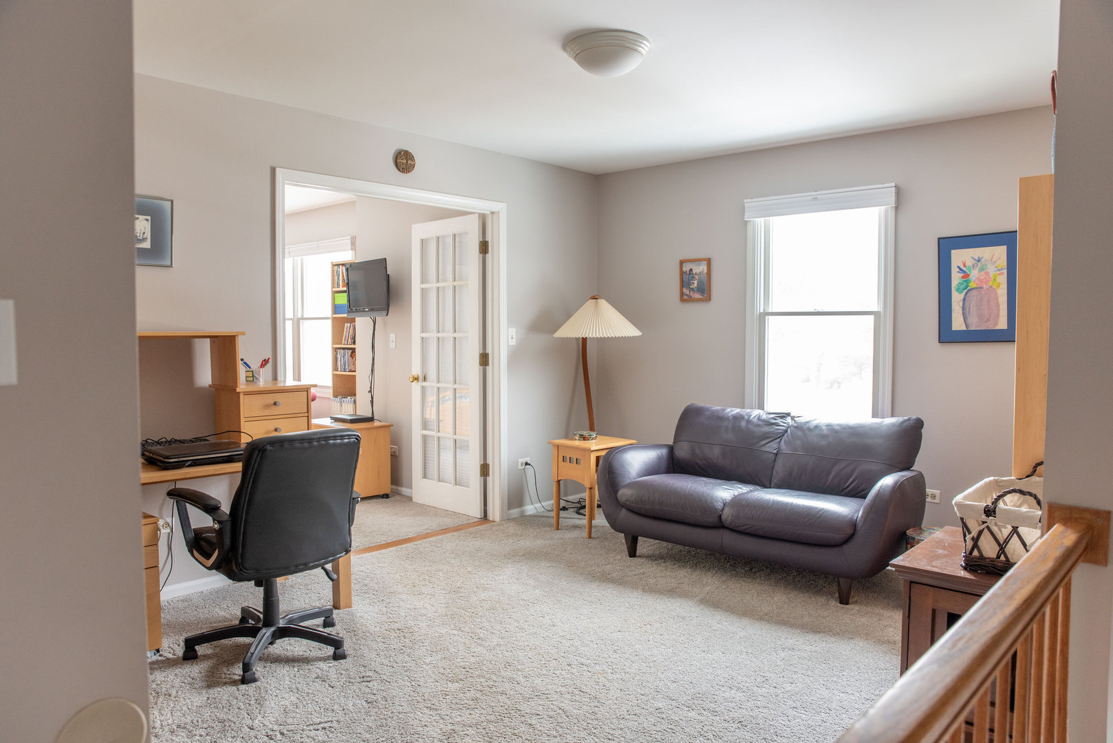 1410 Daly Road Wheaton, IL 60187 - Photo 28 of 34 a living room with furniture and a window