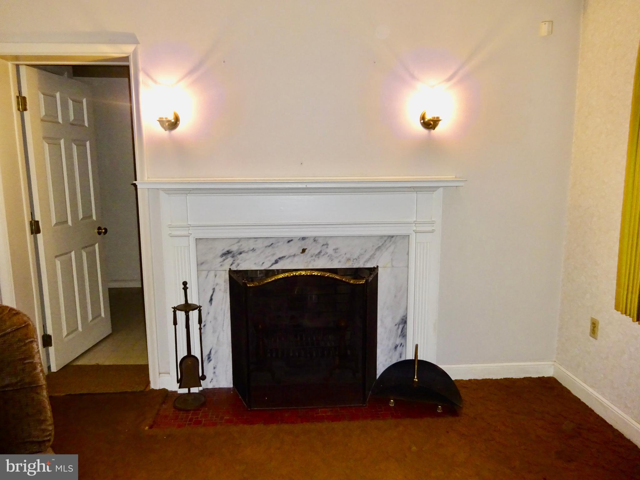 1331 Brooke Boulevard Reading, PA 19607 - Photo 14 of 41 Living Room Firplace