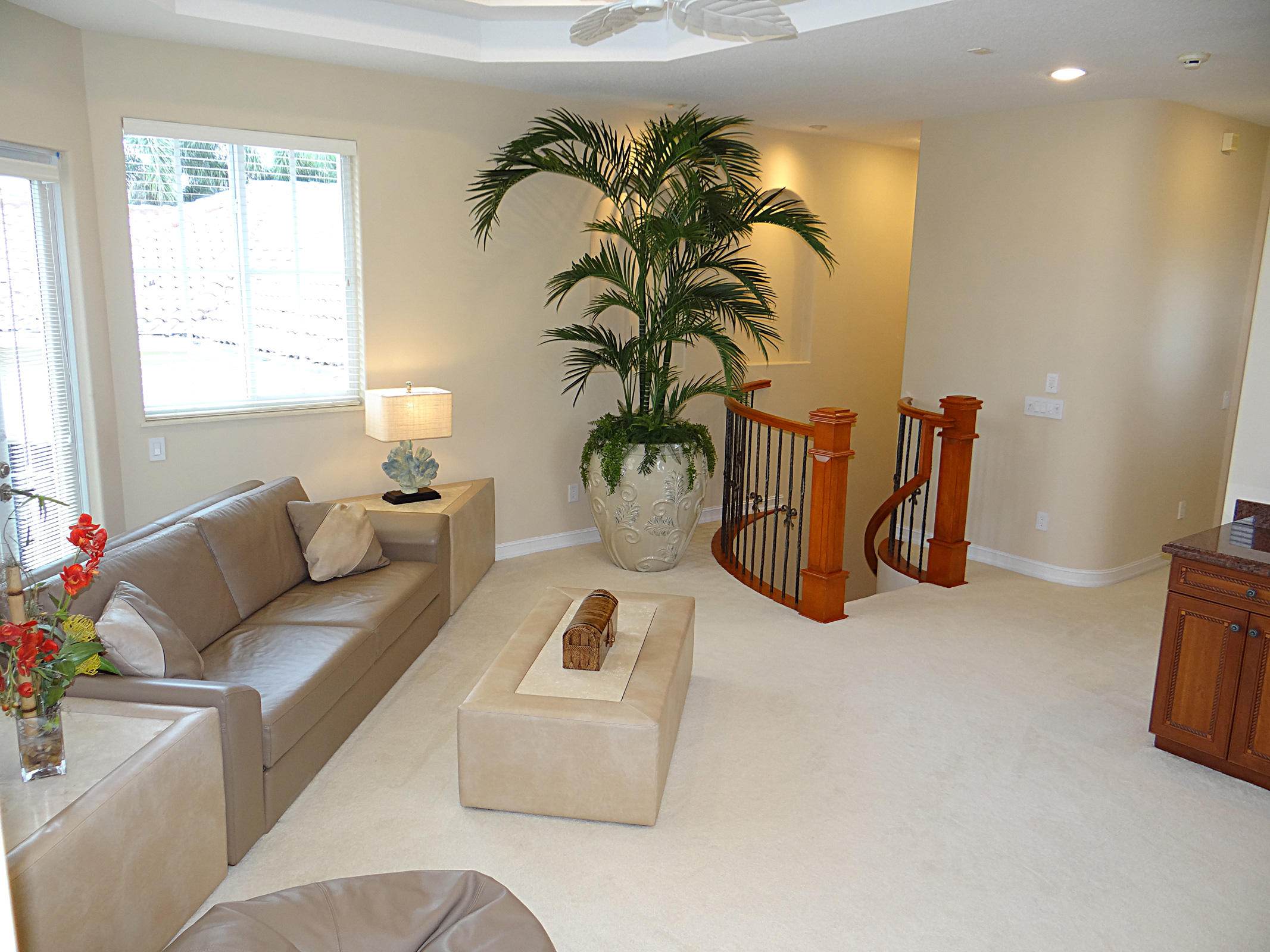 1711 Royal Palm Way Boca Raton, FL 33432 - Photo 17 of 36 Upstairs2