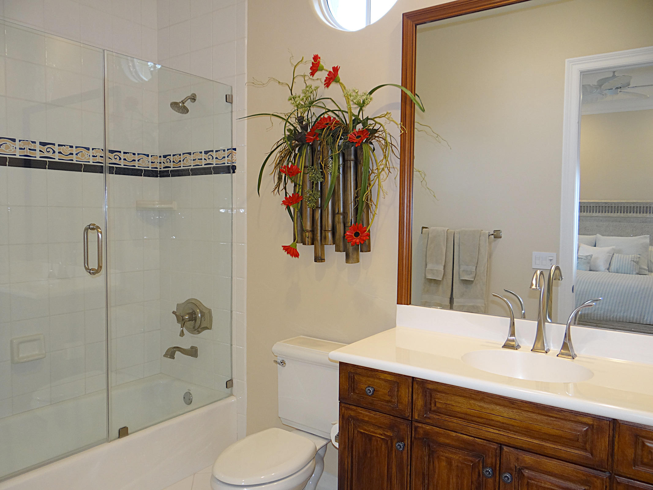 1711 Royal Palm Way Boca Raton, FL 33432 - Photo 21 of 36 In suite Bathroom