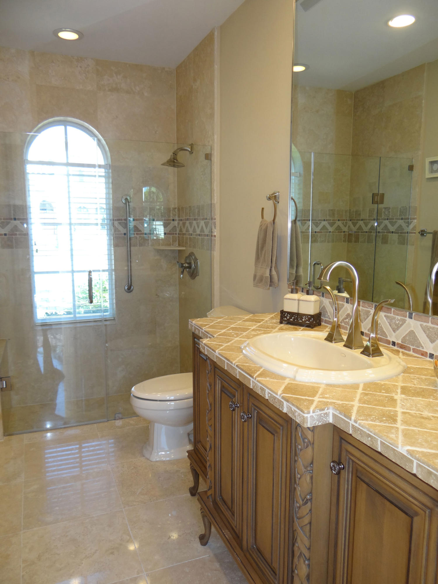 1711 Royal Palm Way Boca Raton, FL 33432 - Photo 25 of 36 Cabana Bath