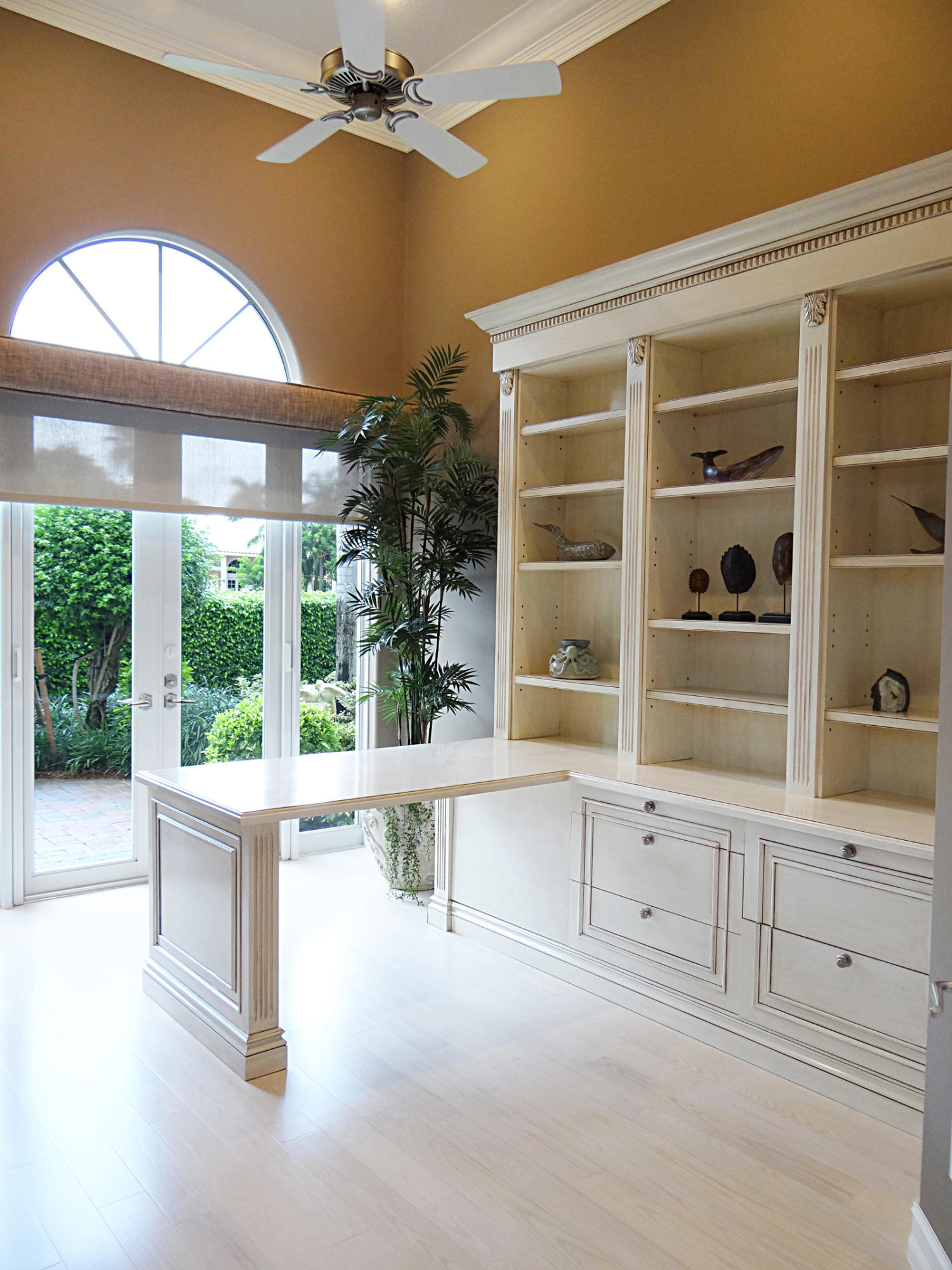 1711 Royal Palm Way Boca Raton, FL 33432 - Photo 7 of 36 Office