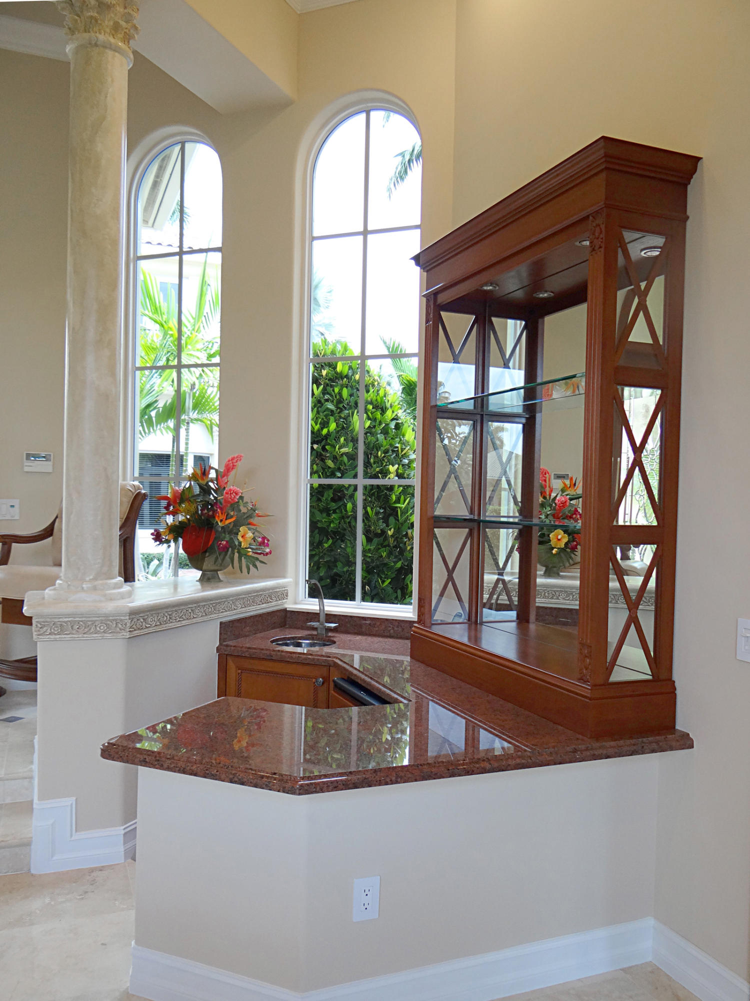 1711 Royal Palm Way Boca Raton, FL 33432 - Photo 9 of 36 Bar area