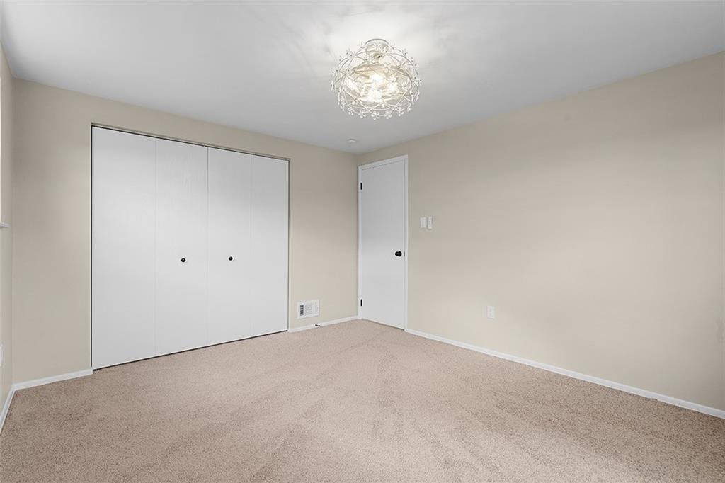 185 Grouse Drive Elizabeth, PA 15037 - Photo 25 of 45 a view of an empty room