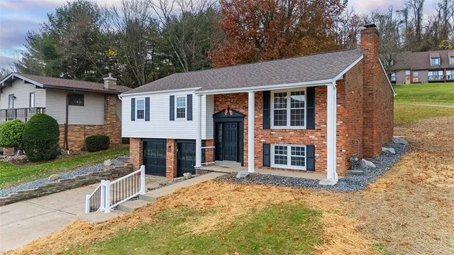 $350,000 | 185 Grouse Drive, Elizabeth, PA 15037