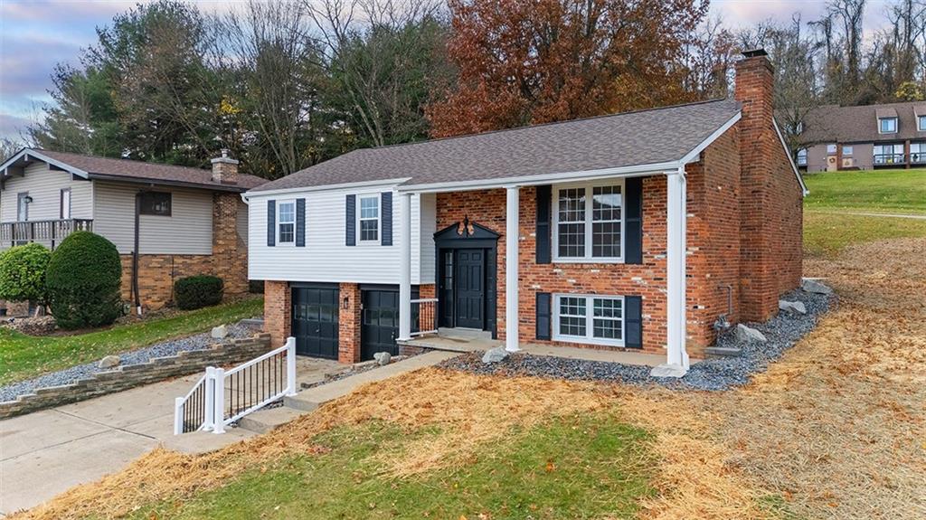 185 Grouse Drive Elizabeth, PA 15037 - Photo 45 of 45 a front view of a house with garden