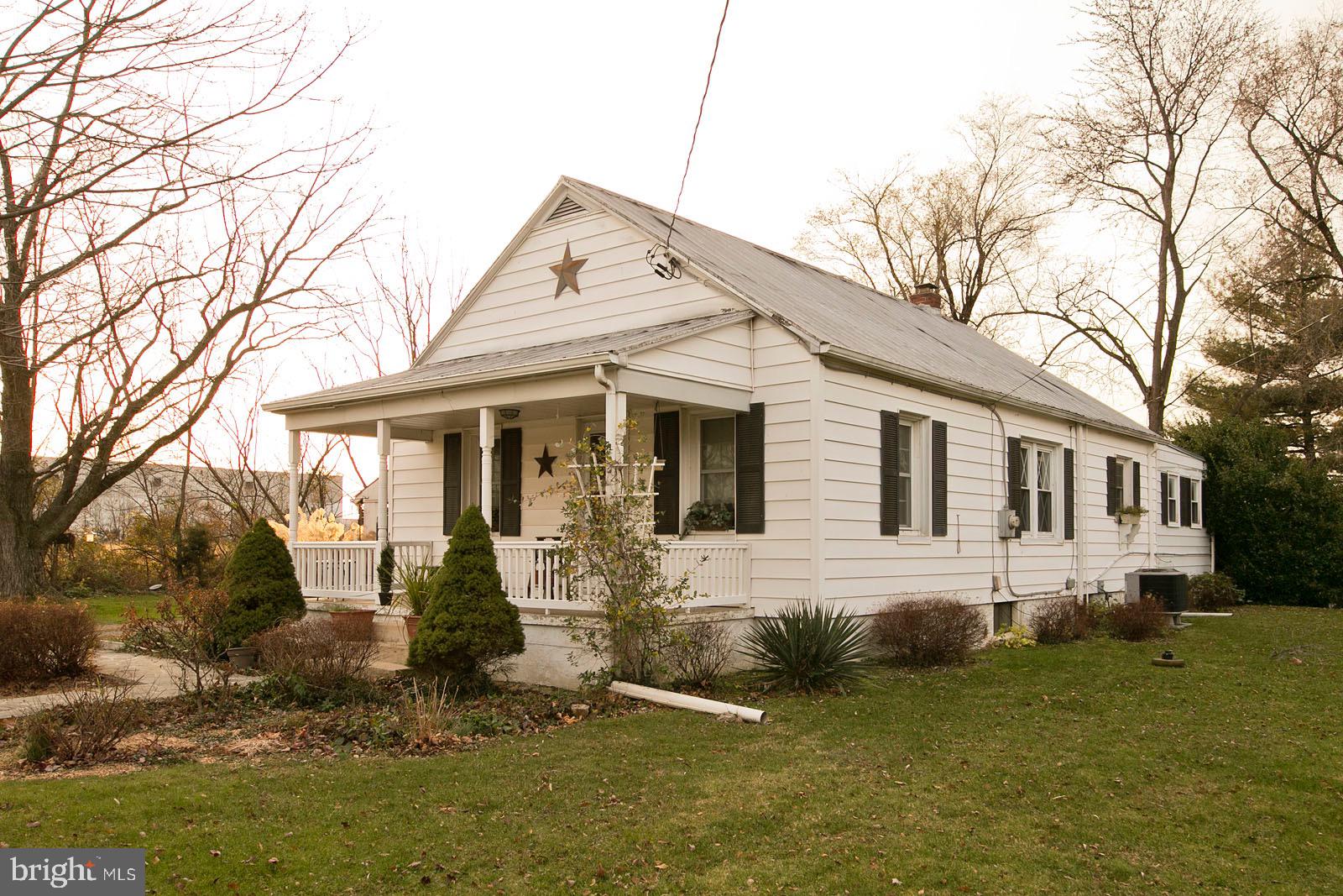 2929 Packer Street Winchester, VA 22601 - Photo 2 of 40