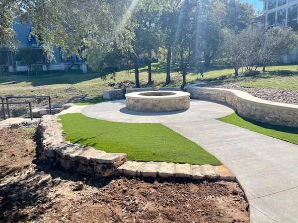 $2,450,000 | 909 Cat Hollow Club Drive, Spicewood, TX 78669