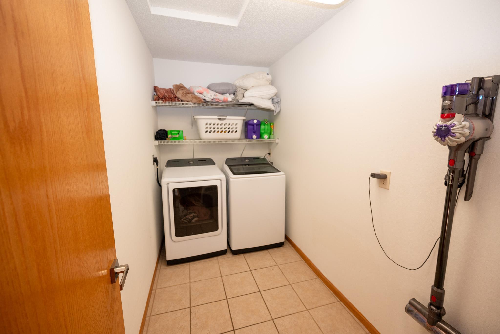 514 4th Street Northeast Staples, MN 56479 - Photo 15 of 33