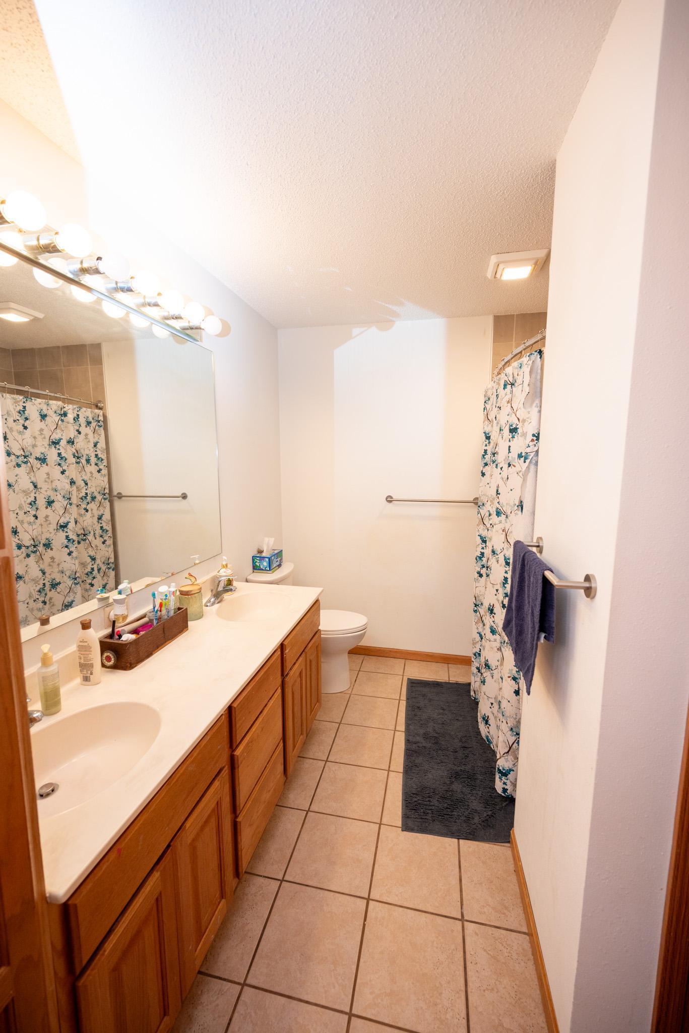 514 4th Street Northeast Staples, MN 56479 - Photo 16 of 33