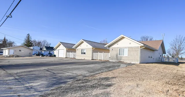 $629,000 | 514 4th Street Northeast, Staples, MN 56479