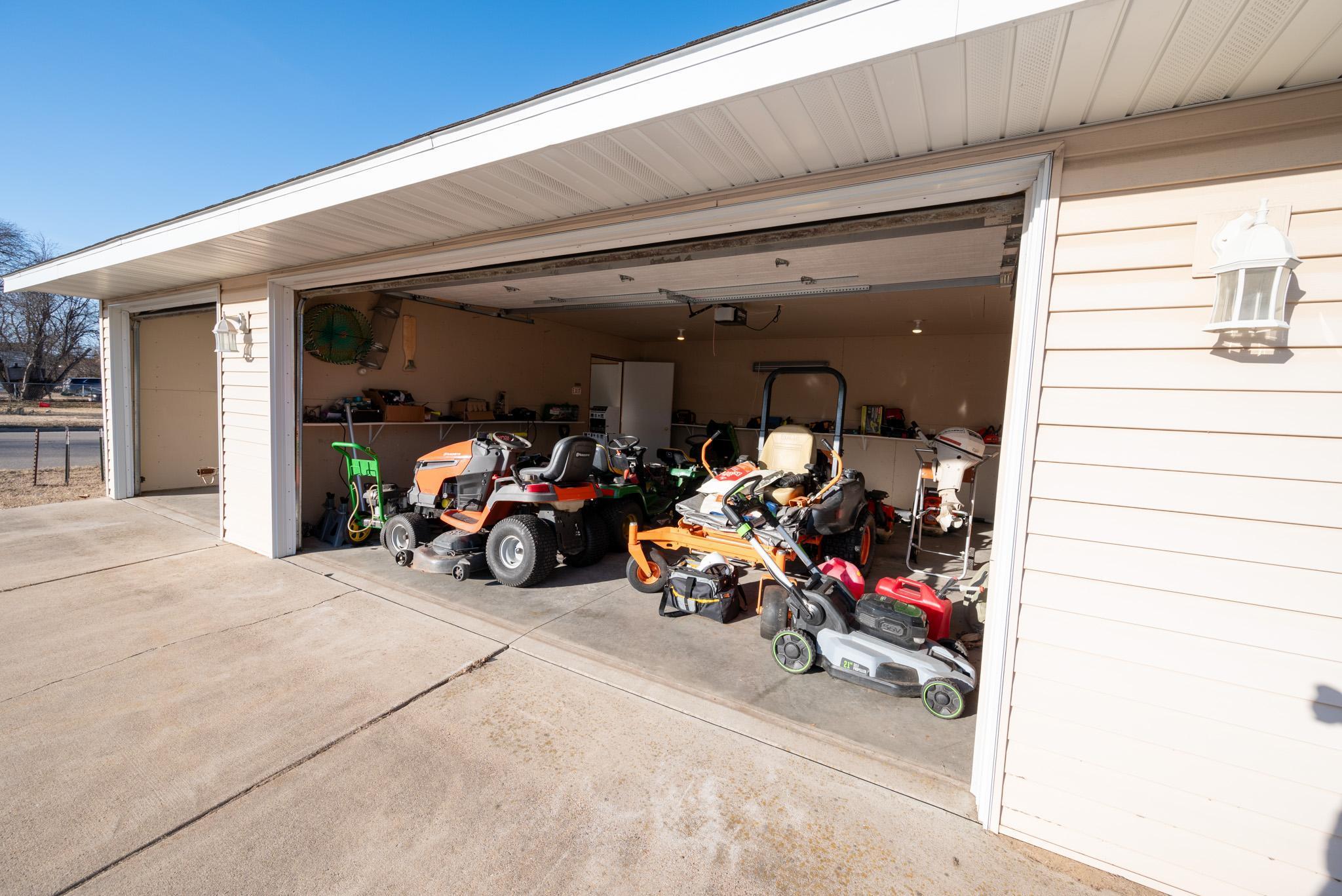 514 4th Street Northeast Staples, MN 56479 - Photo 32 of 33