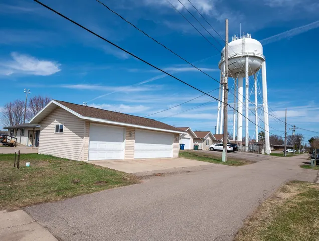 $629,000 | 514 4th Street Northeast, Staples, MN 56479