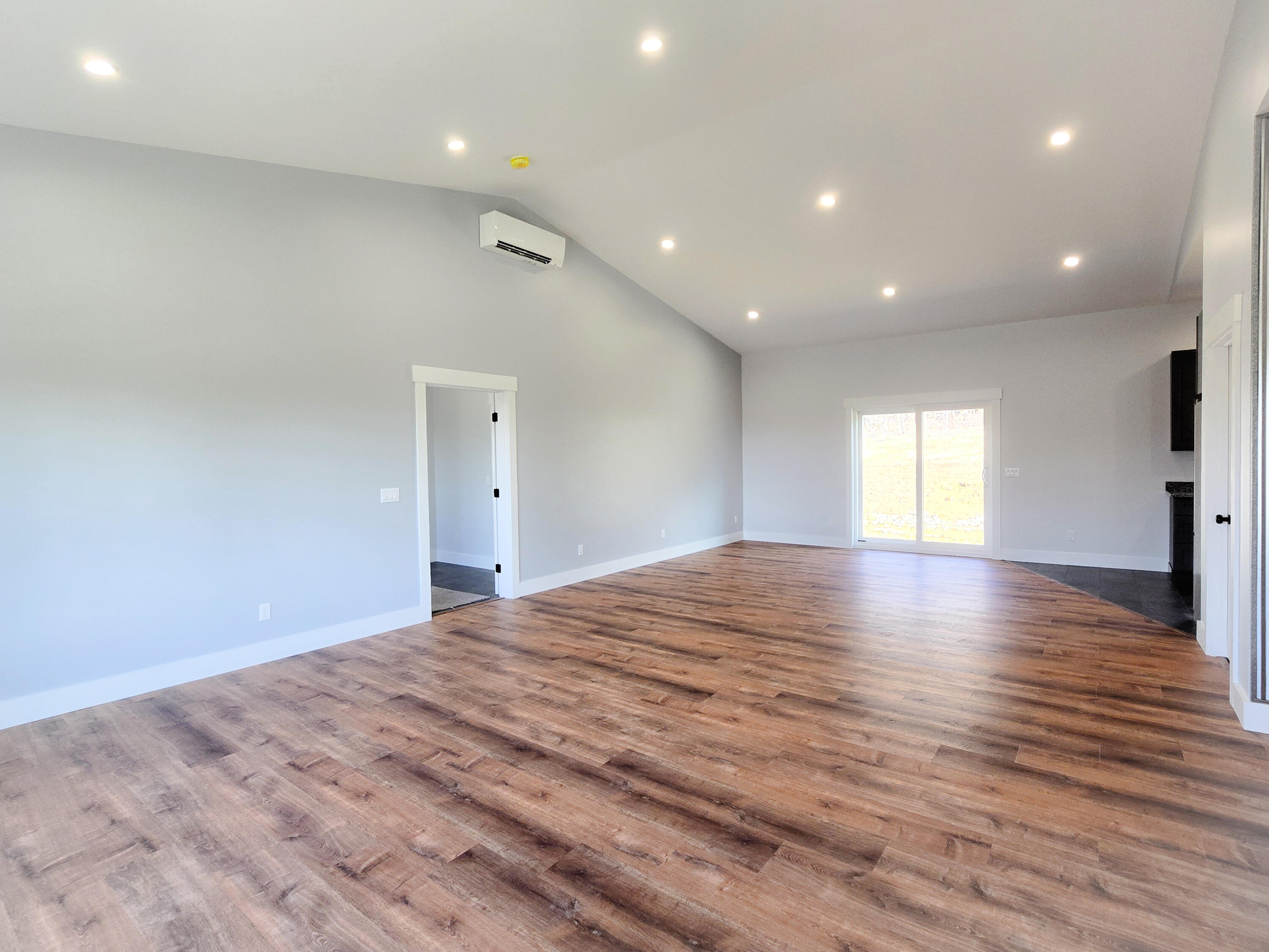727 Stream Road Winterport, ME 04496 - Photo 9 of 44 Living Room