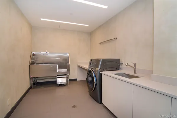$3,398,000 | 77 Charlton Street, Unit N12A | Hudson Square