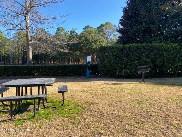 $1,550 | 2801 Bloomfield Lane, Unit 103, Wilmington, NC 28412