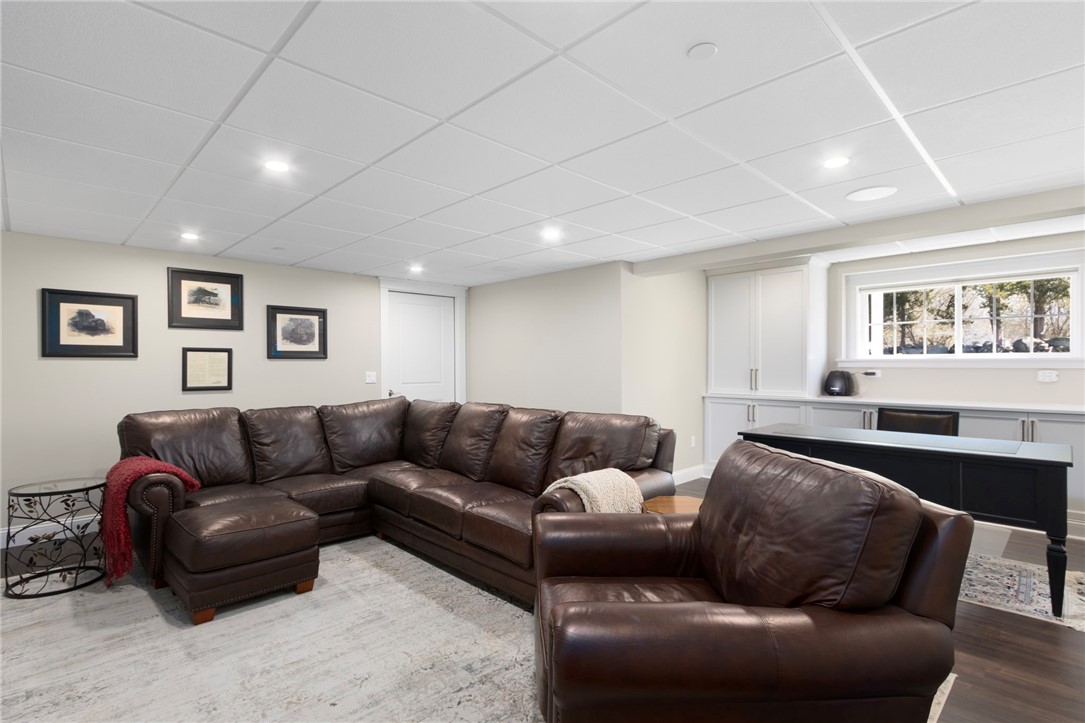 2 Waterview Lane Warren, RI 02885 - Photo 27 of 36