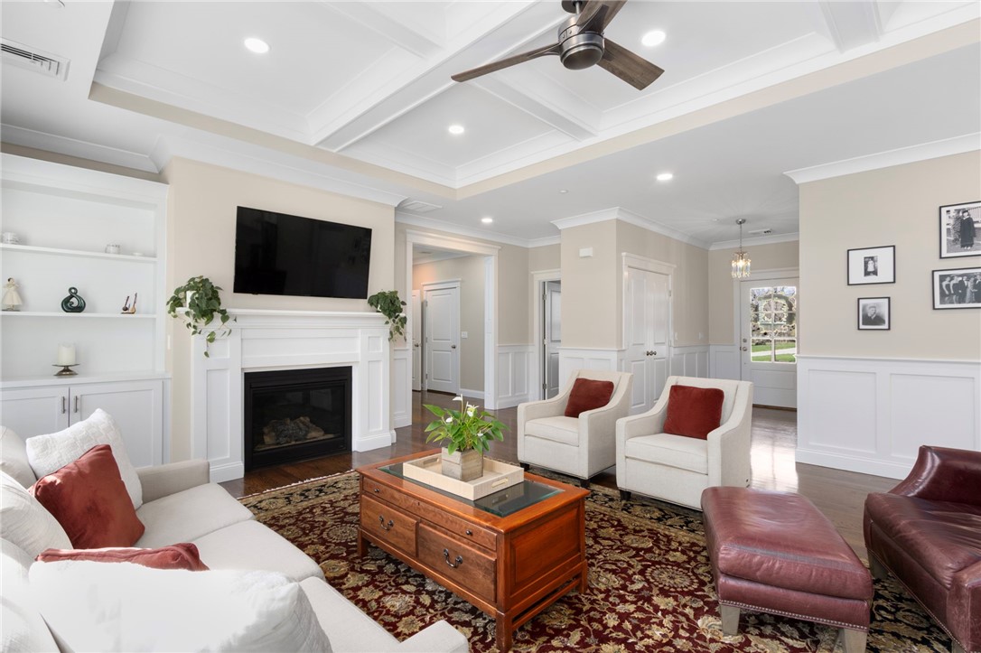 2 Waterview Lane Warren, RI 02885 - Photo 7 of 36