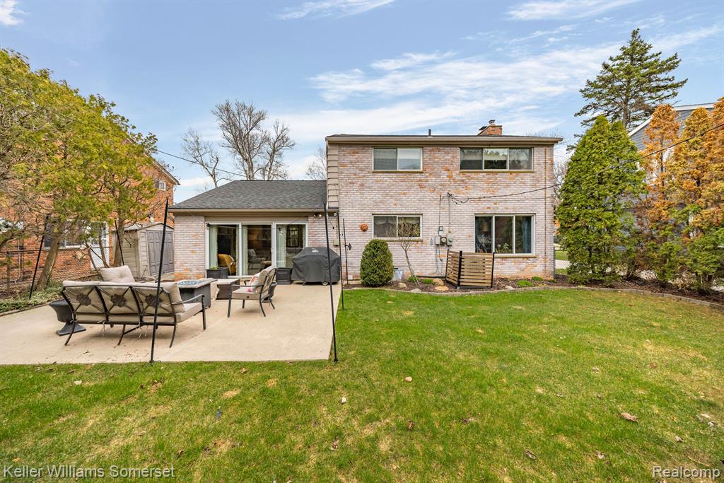 839 Cook Road Grosse Pointe Woods, MI 48236 - Photo 35 of 38