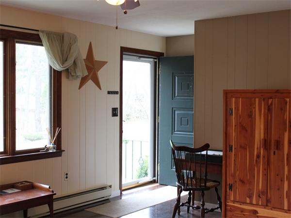 40 Birchwood Road Rutland, MA 01543 - Photo 2 of 30