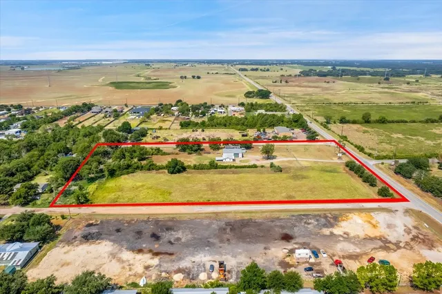 $1,700,000 | 2920 Rd Hockley Tx 77447 Road, Hockley, TX 77447