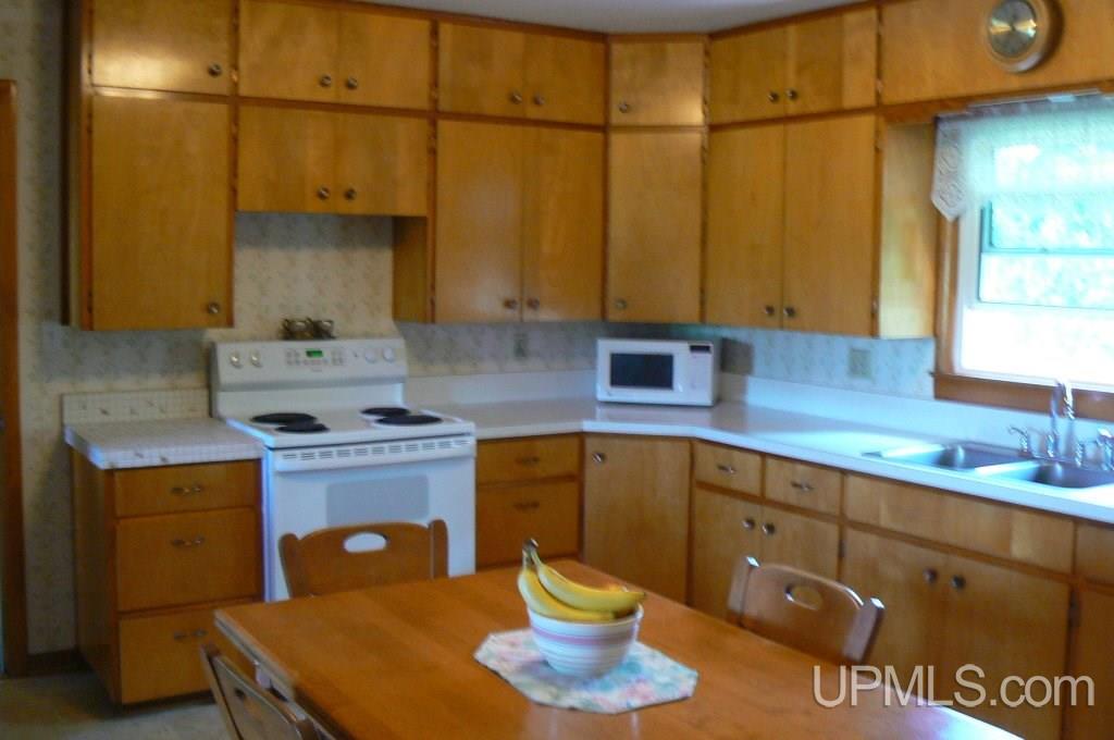 E4187 Slapneck Road Chatham, MI 49816 - Photo 11 of 34 Gallery Image 11
