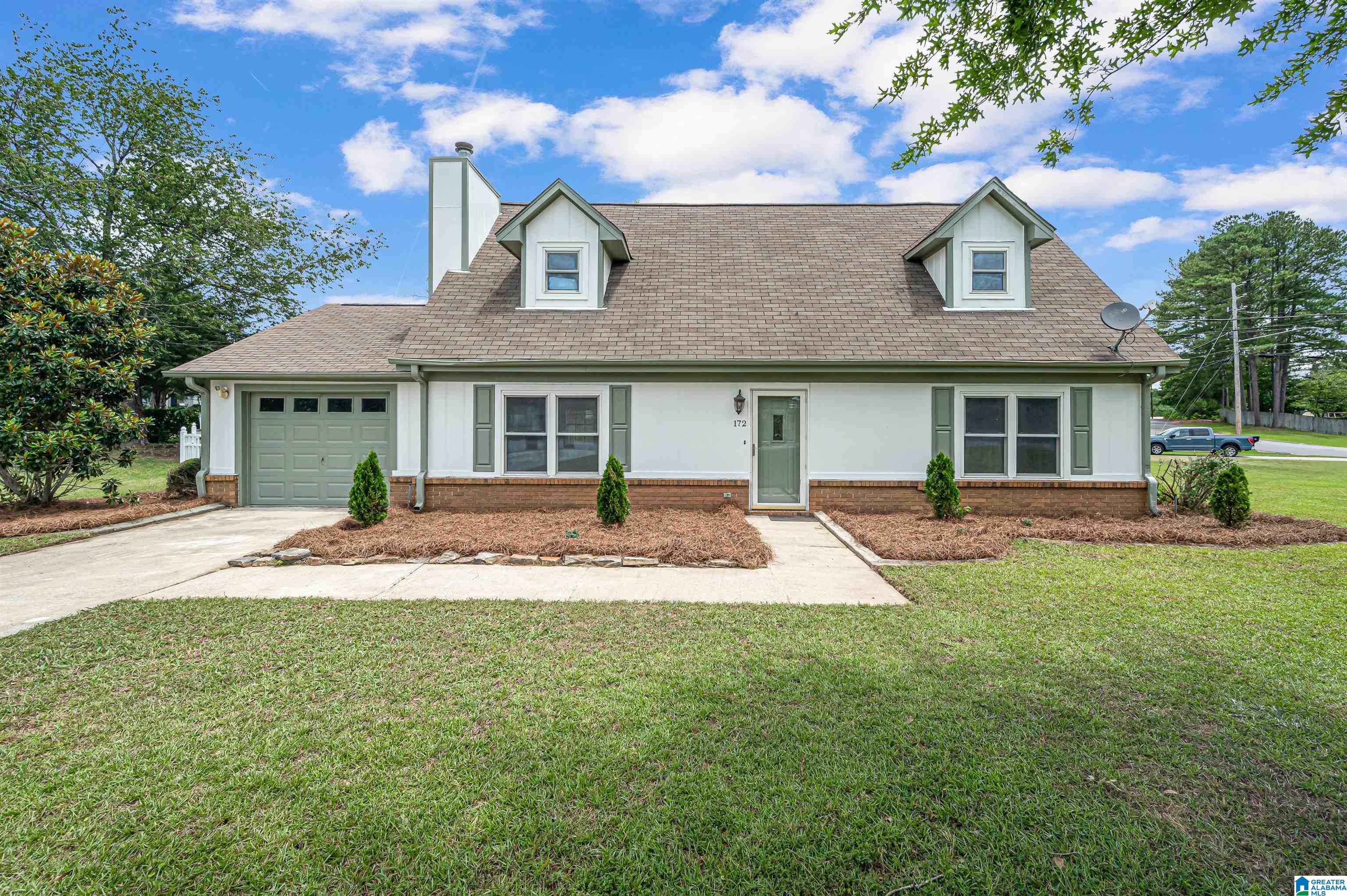 172 Winterhaven Drive Alabaster, AL 35007 - Photo 1 of 35