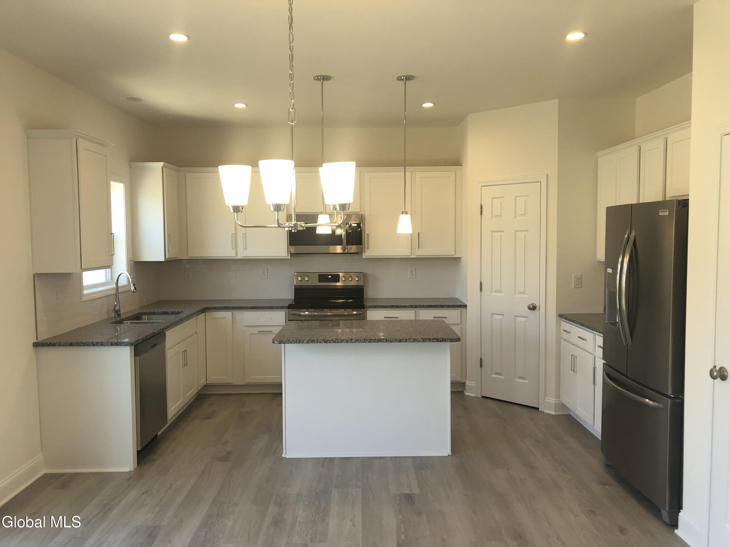 568 Nys 355 Cooper Hill Road Wynantskill, NY 12198 - Photo 5 of 16 Victoria Kitchen