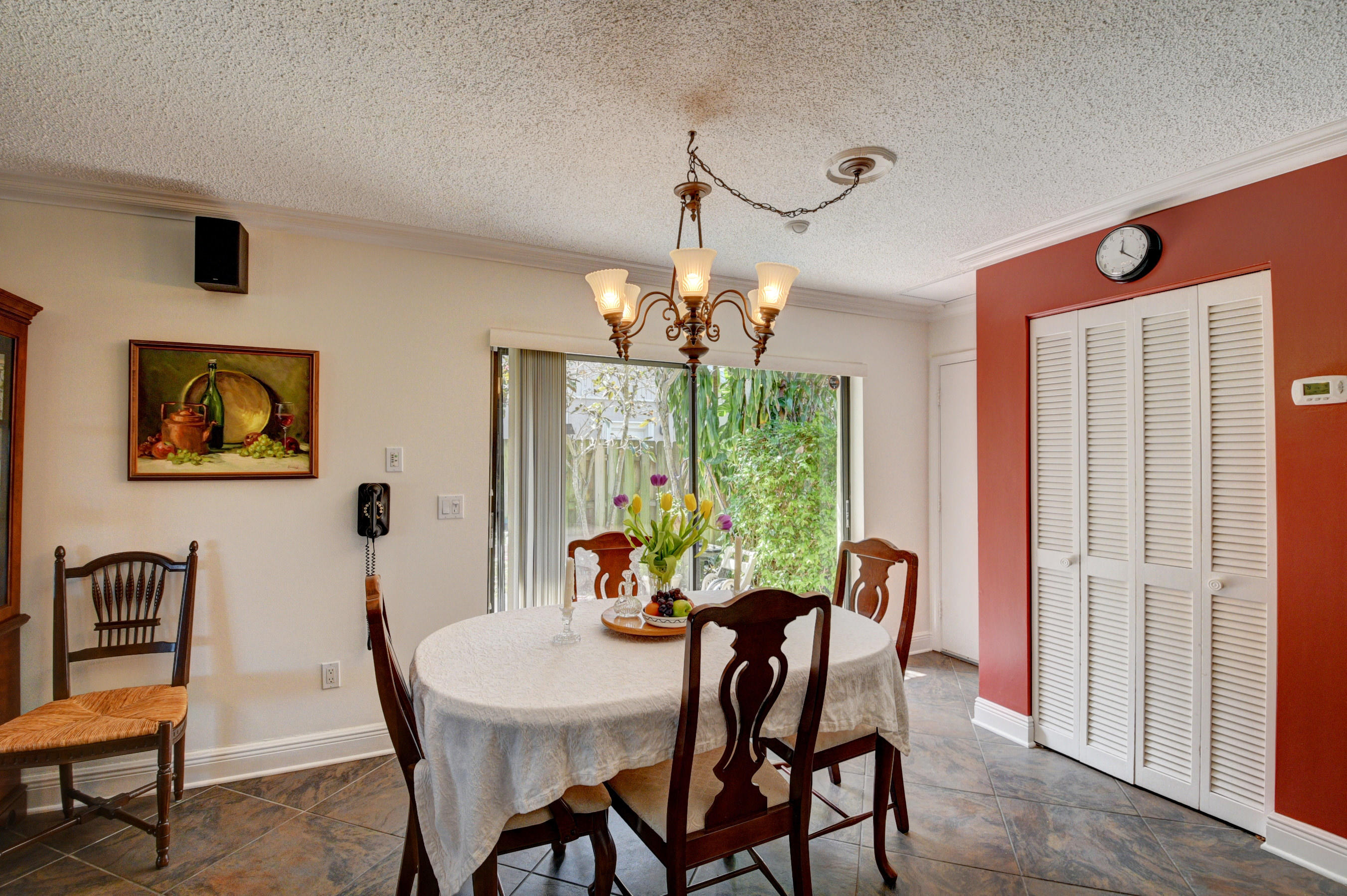 4045 Birchwood Drive Boca Raton, FL 33487 - Photo 15 of 54 Eat in Kitchen Dining