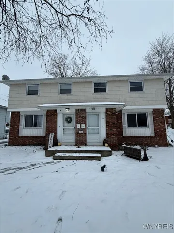 $330,000 | 74 Vandenberg Avenue, Lancaster, NY 14086