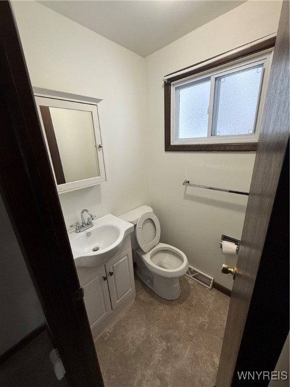 74 Vandenberg Avenue Lancaster, NY 14086 - Photo 7 of 25