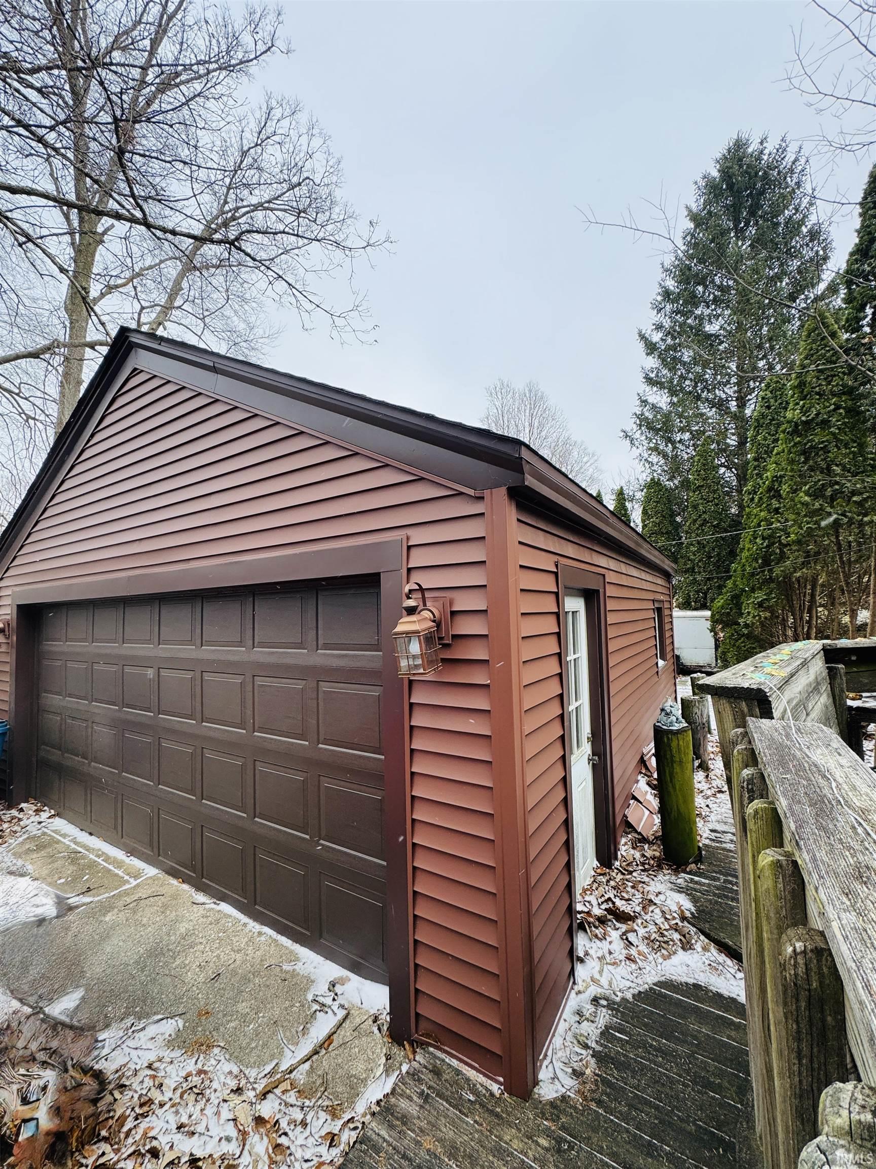 4180 North Wabash Road Marion, IN 46952 - Photo 4 of 24