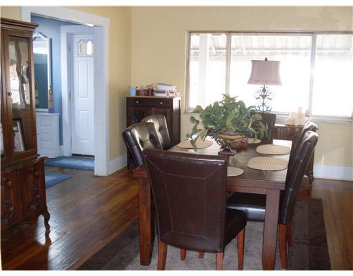 903 3rd Street McKees Rocks, PA 15136 - Photo 3 of 11 Dining Room.