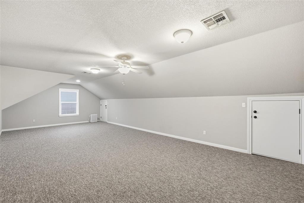 504 Casa Del Rancho Road Lorena, TX 76655 - Photo 17 of 39