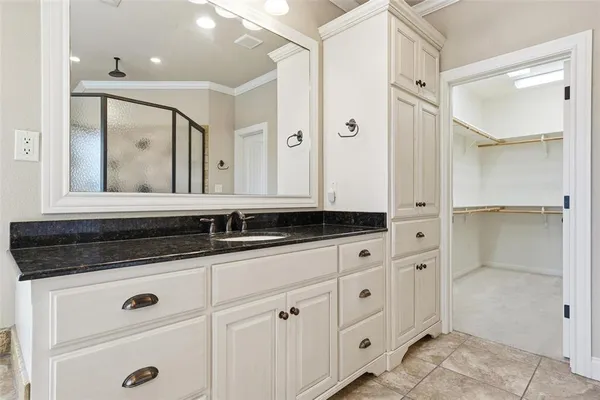 $849,000 | 504 Casa Del Rancho Road, Lorena, TX 76655