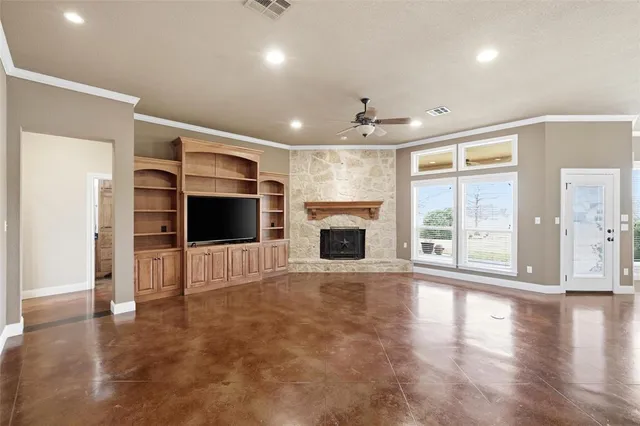 $891,000 | 504 Casa Del Rancho Road, Lorena, TX 76655