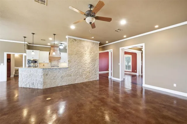 $891,000 | 504 Casa Del Rancho Road, Lorena, TX 76655