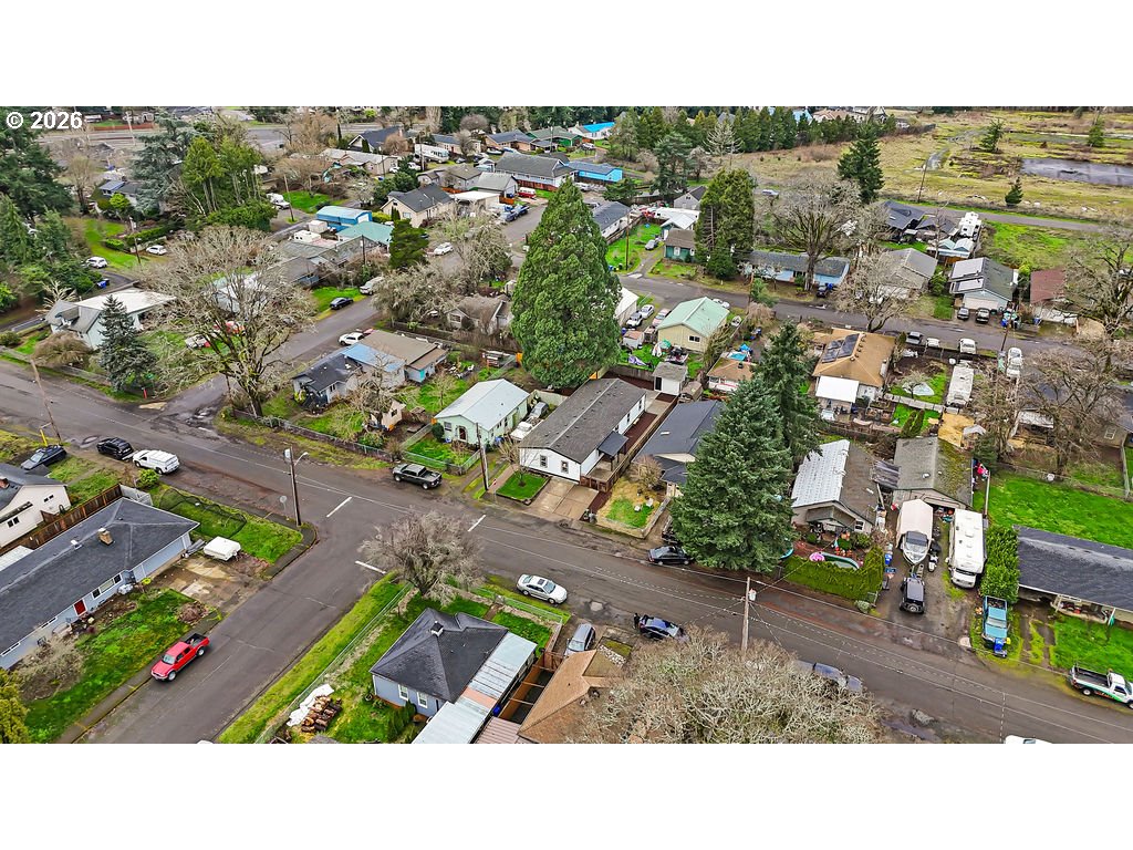 241 Northwest Wade Street Estacada, OR 97023 - Photo 8 of 45 a view of a city