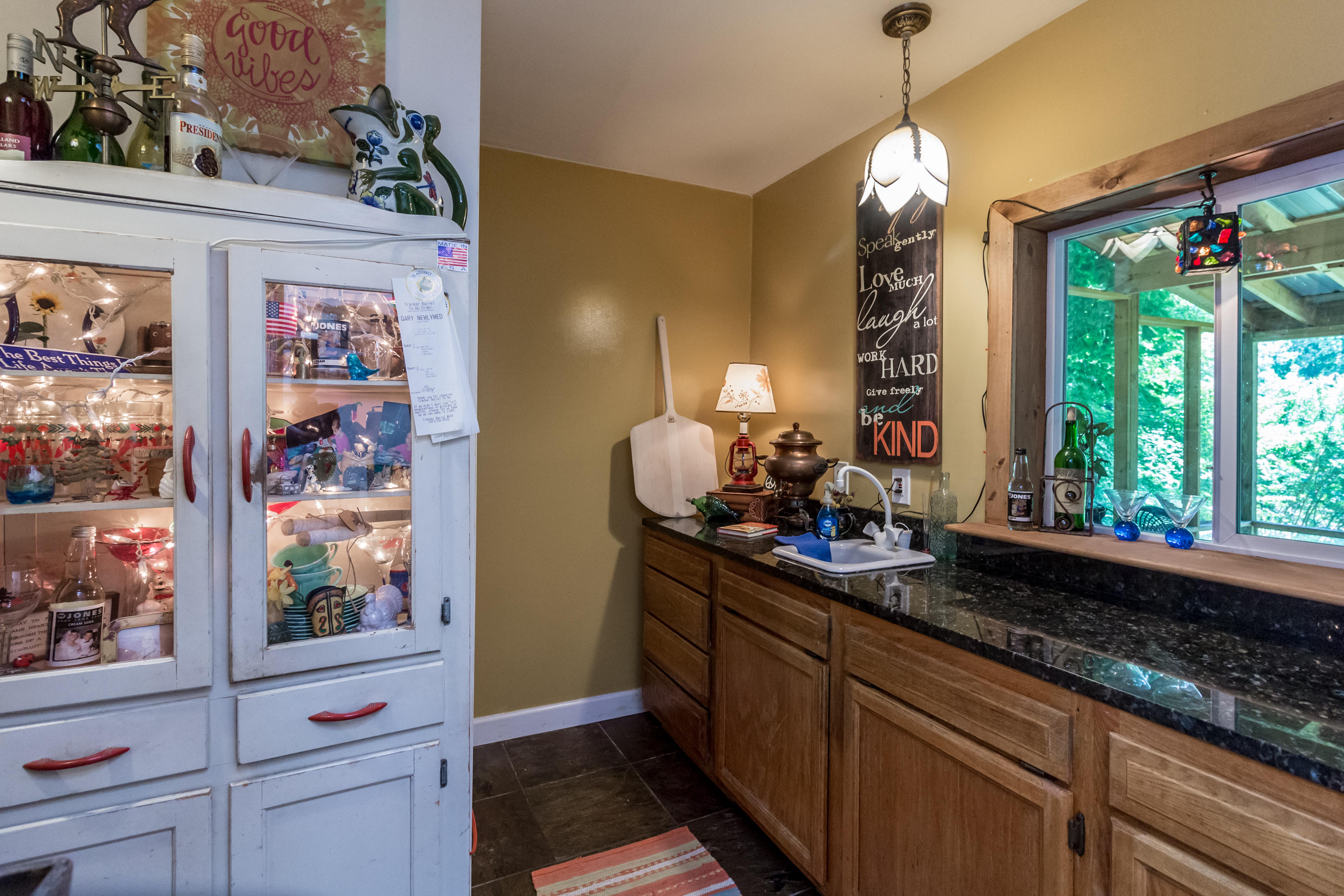3365 Keith Road Ringgold, GA 30736 - Photo 33 of 90 Butlers Pantry