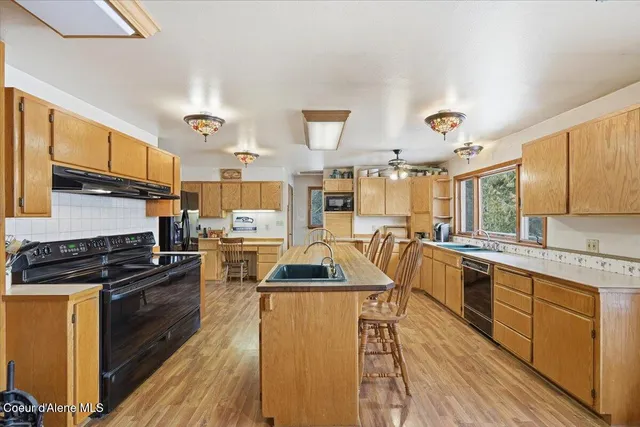 $550,000 | 77523 State Highway 3, Unit SOUTH, St. Maries, ID 83861