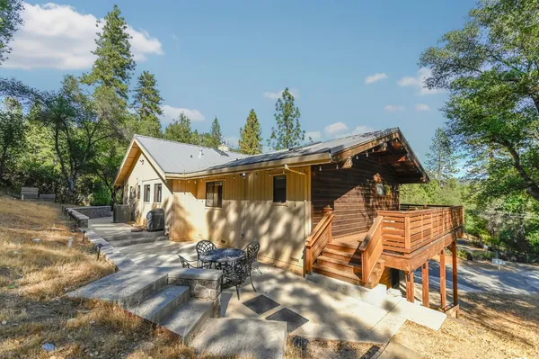 $599,000 | 1519 Roaring Camp Drive, Murphys, CA 95247