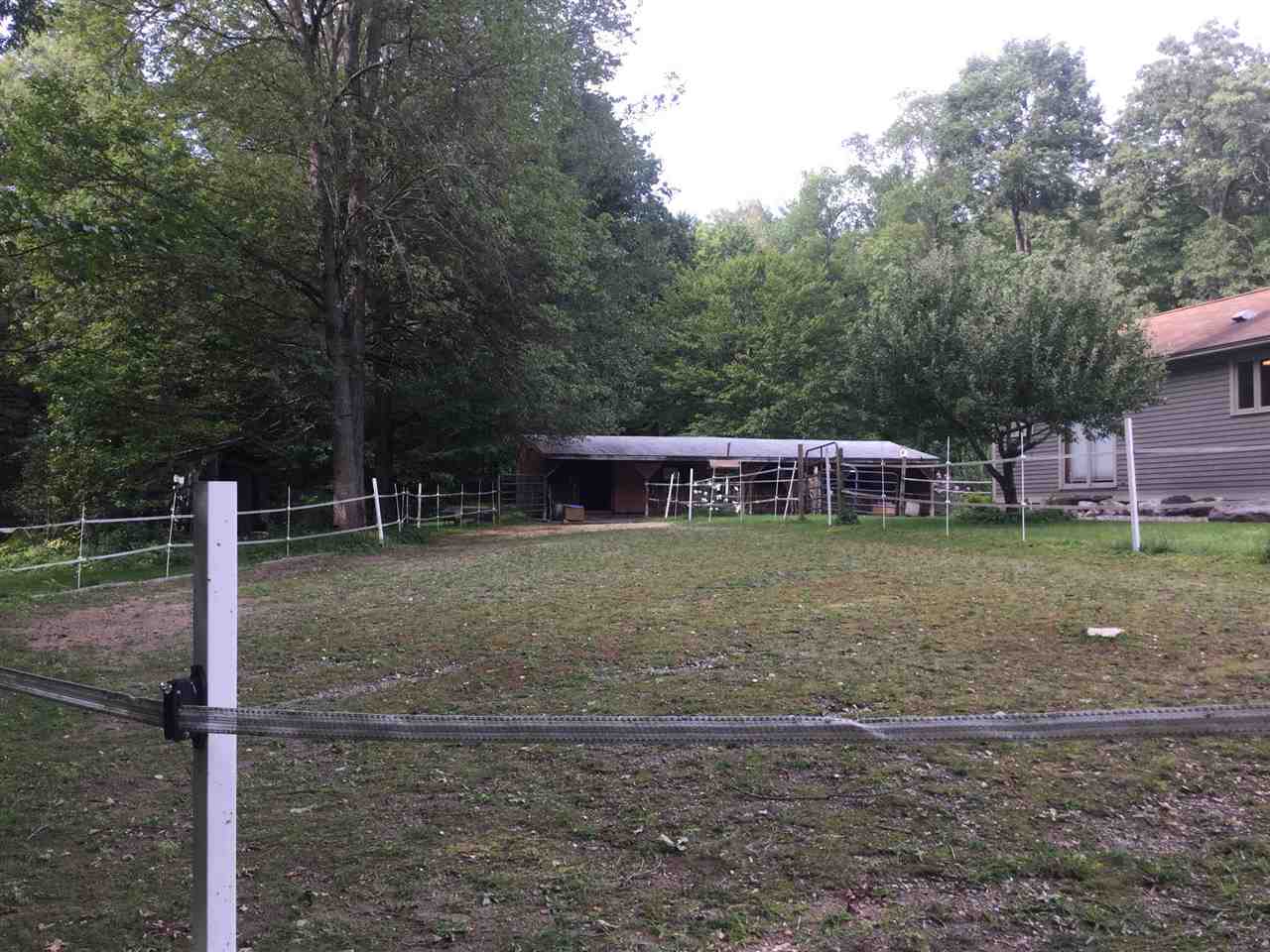 75 Middle Oxbow Road Hinsdale, NH 03451 - Photo 14 of 16