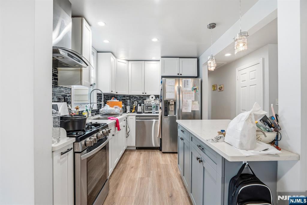 283 Taft Road River Edge, NJ 07661 - Photo 11 of 33