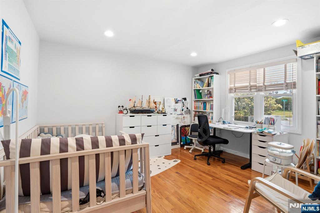 283 Taft Road River Edge, NJ 07661 - Photo 22 of 33