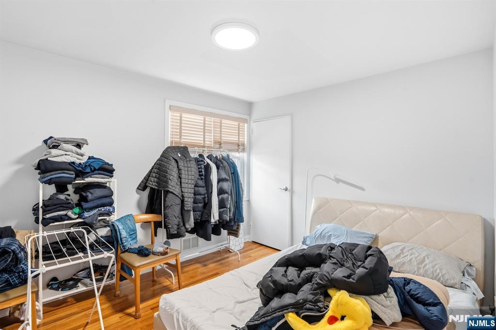 283 Taft Road River Edge, NJ 07661 - Photo 24 of 33