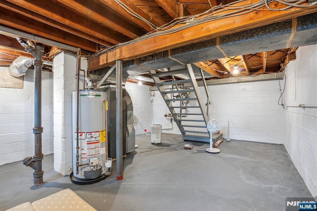 283 Taft Road River Edge, NJ 07661 - Photo 27 of 33