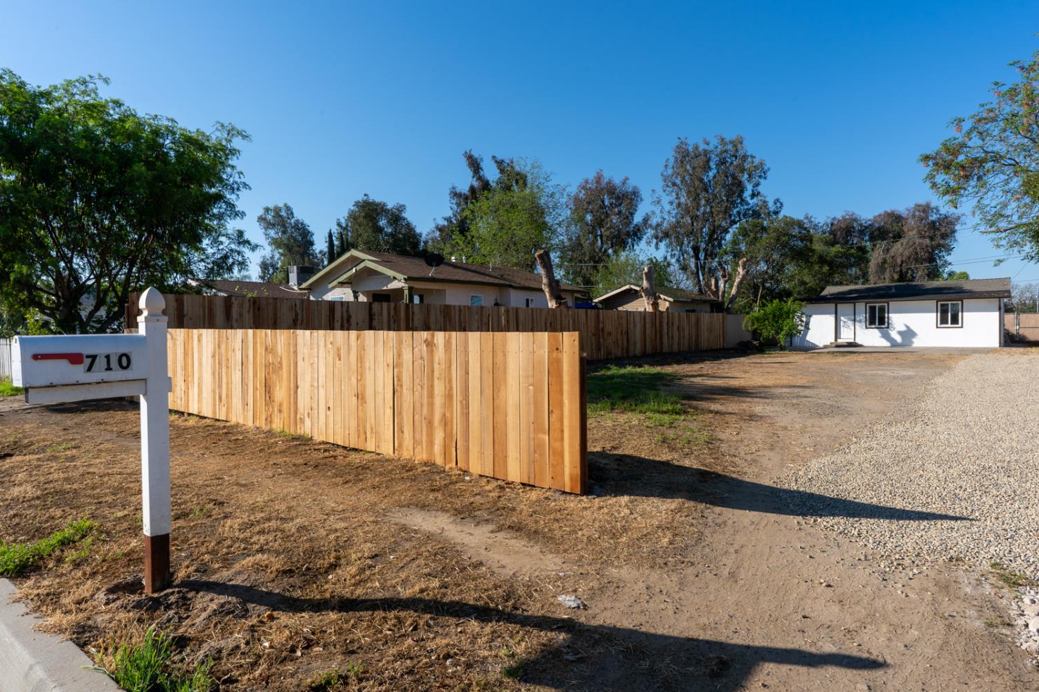 710 South G Street Madera, CA 93637 - Photo 30 of 32