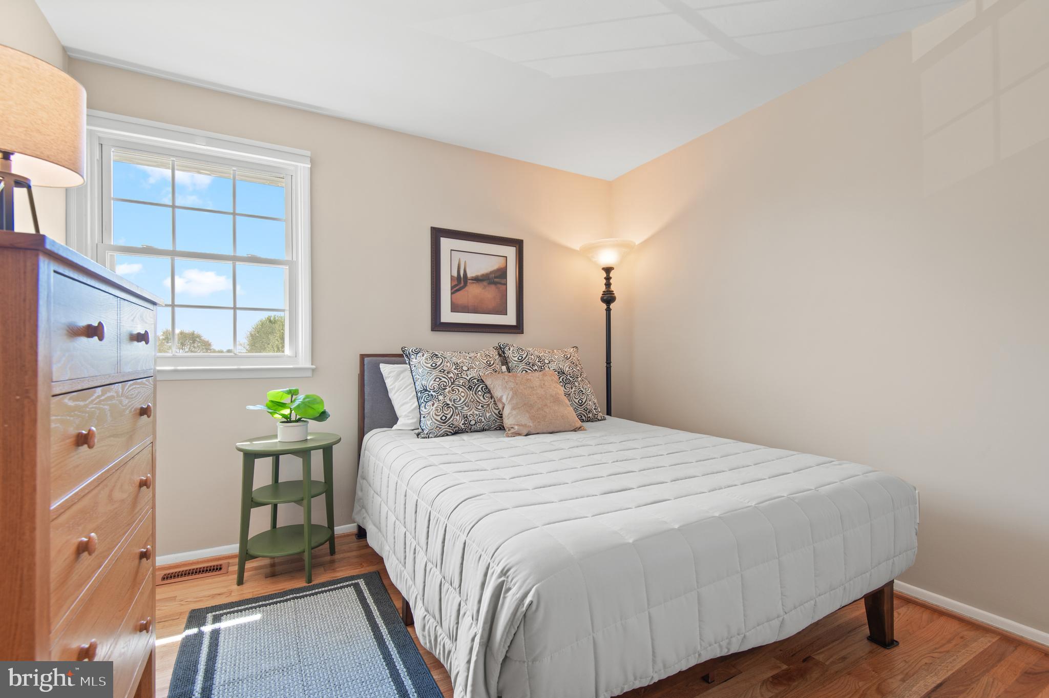 2530 Londonderry Road Lutherville-Timonium, MD 21093 - Photo 23 of 43 a bedroom with a bed and a window