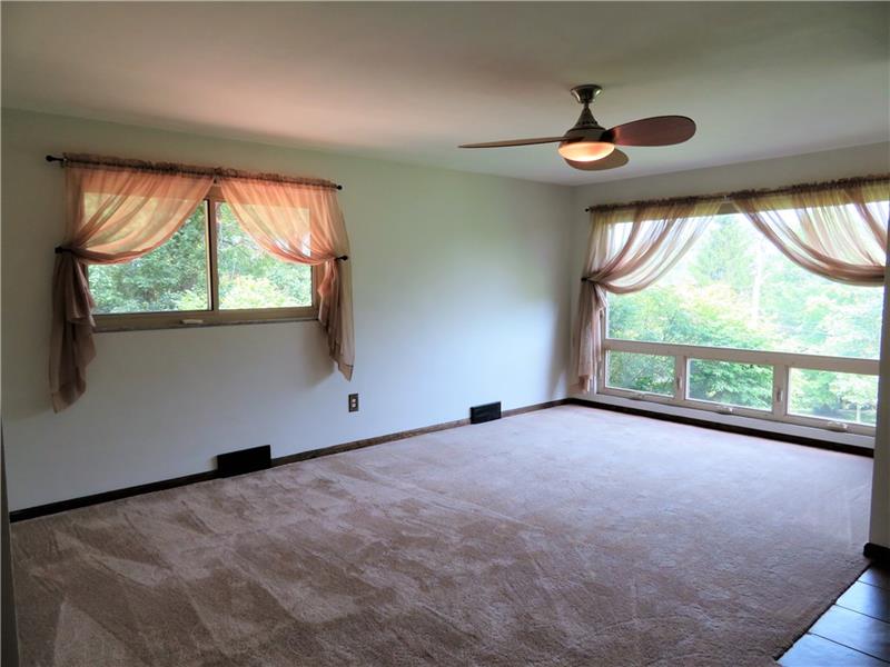 120 Mary Reed Road Baden, PA 15005 - Photo 2 of 24