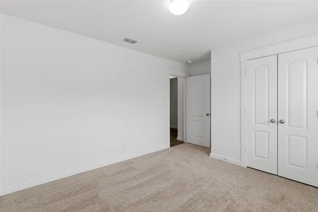 $2,200 | 2621 Moser Lane, Royse City, TX 75189